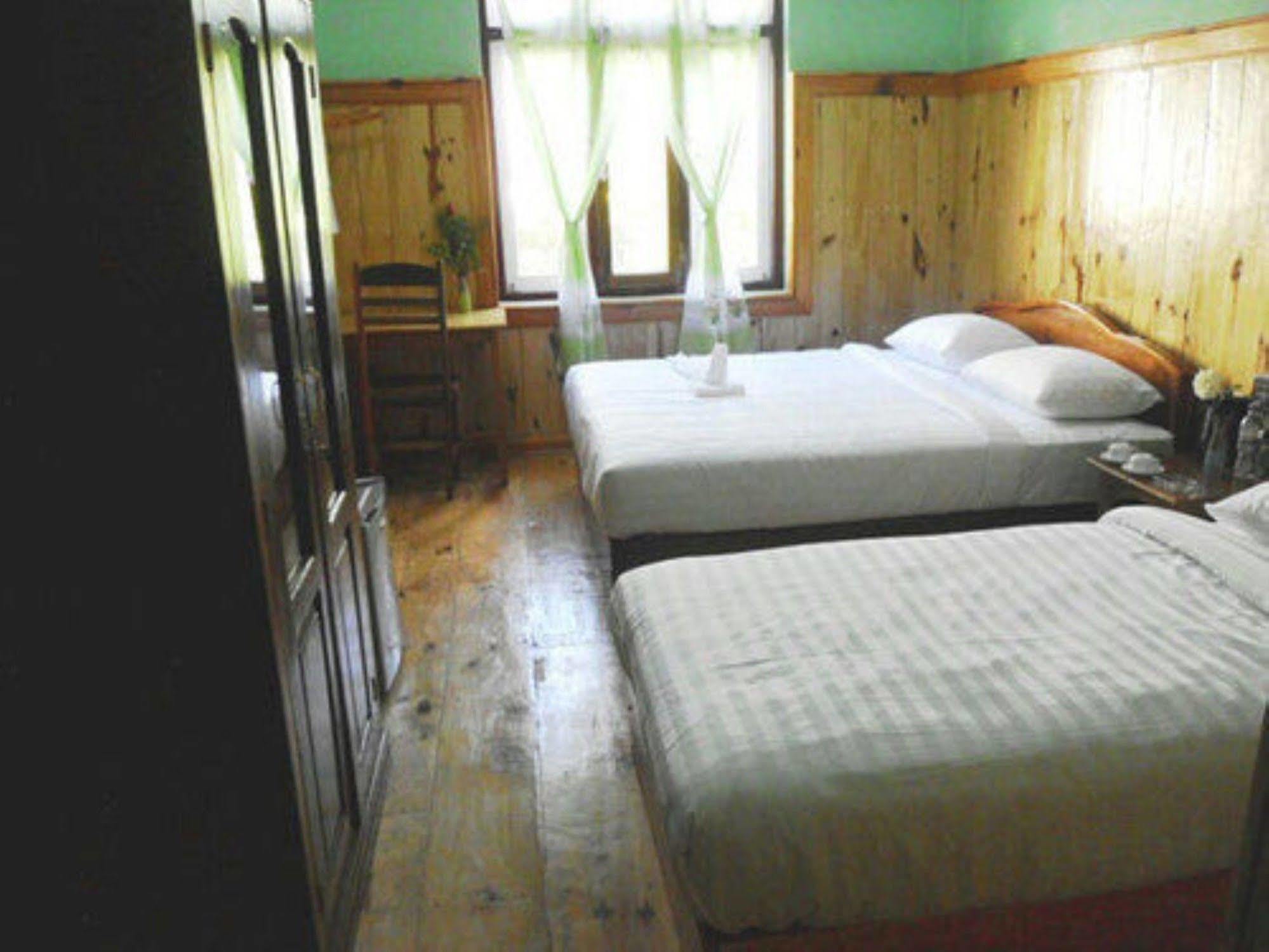 Railroad Hotel Kalaw Buitenkant foto