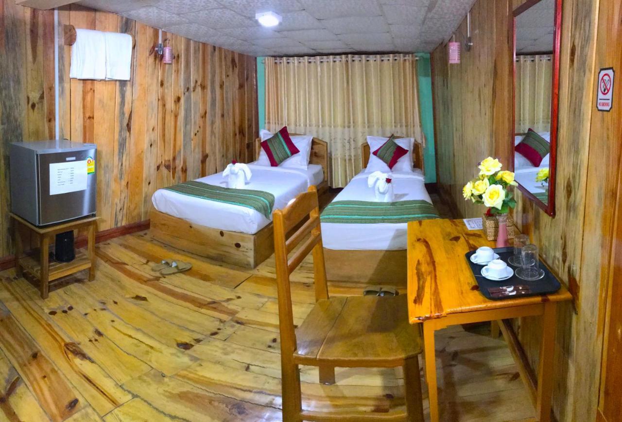 Railroad Hotel Kalaw Buitenkant foto
